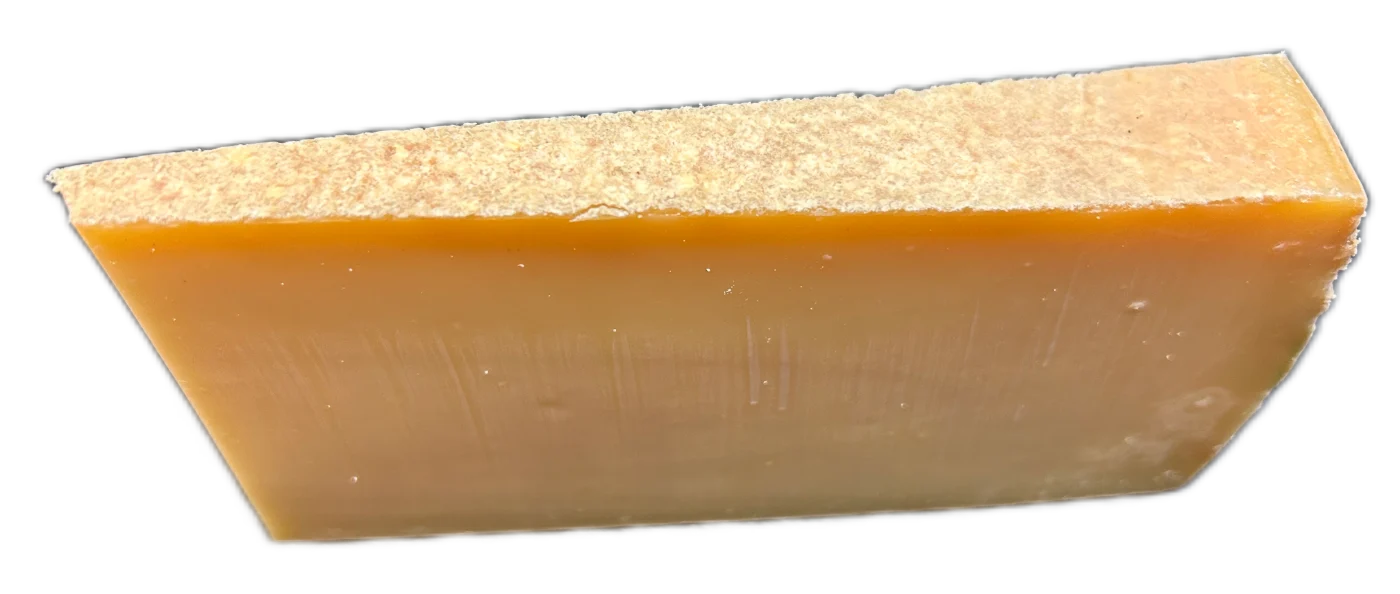 Alpkäse Staubbach – mit Rohmilch auf 1500 M.ü.M.  aus der Metzgerei Tschumi in Röschenz